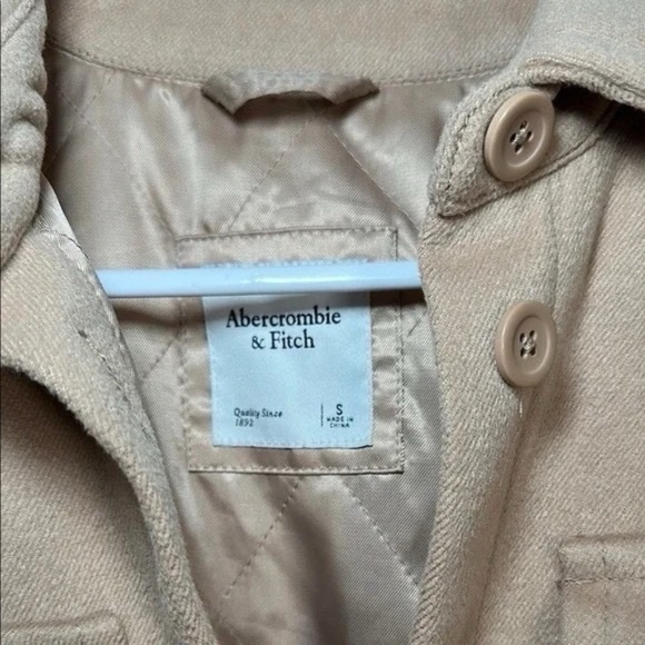 Abercrombie & Fitch Tan Button-Up Jacket Women's S - Picture 3 of 5
